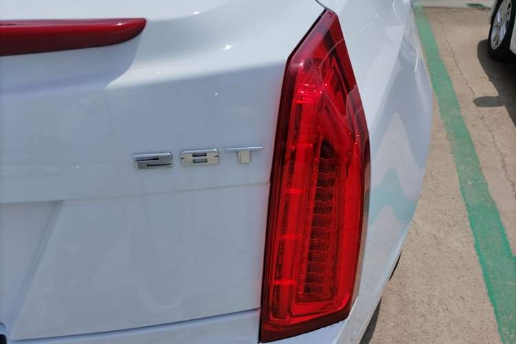 Used Cadillac ATS-L 2017 28T Tech Edition Right Rear Taillight
