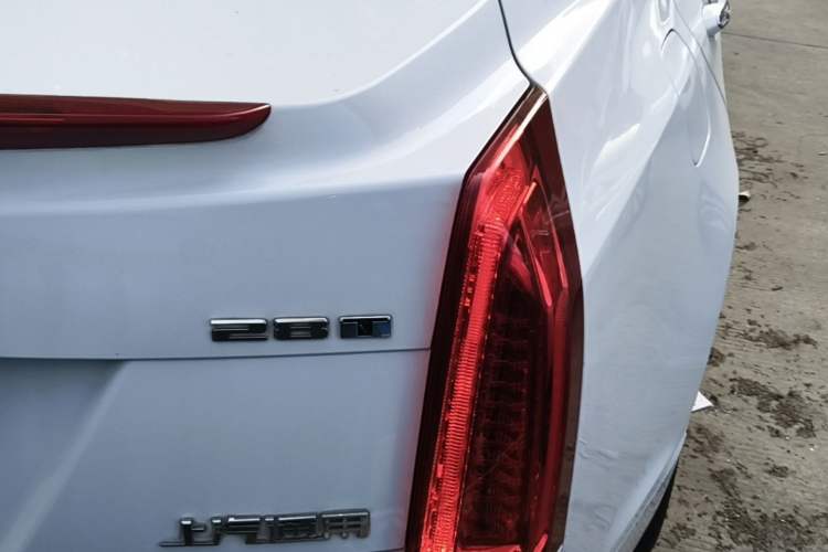 Used Cadillac ATS-L 2017 28T Tech Edition Right Rear Taillight