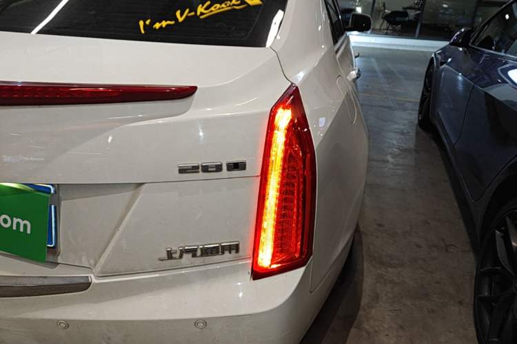 Used Cadillac ATS-L 2017 28T Tech Edition Right Rear Taillight