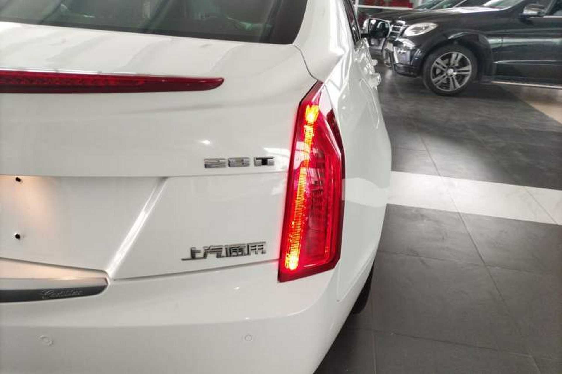 Used Cadillac ATS-L 2017 28T Tech Edition Right Rear Taillight