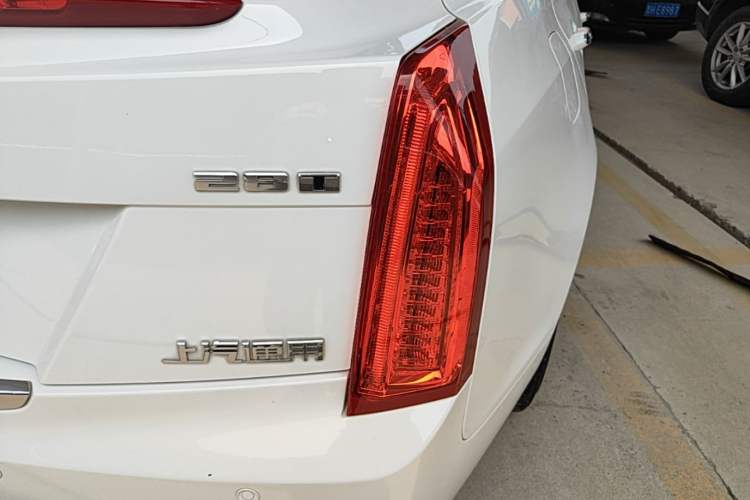 Used Cadillac ATS-L 2017 28T Tech Edition Right Rear Taillight