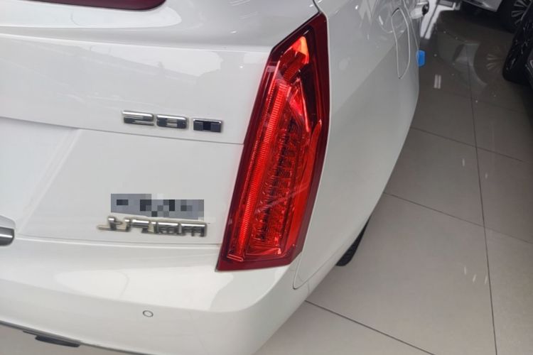 Used Cadillac ATS-L 2017 28T Fashion Edition Right Rear Taillight
