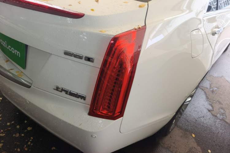 Used Cadillac ATS-L 2017 28T Tech Edition Right Rear Taillight