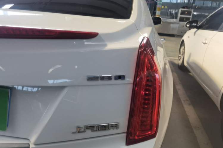 Used Cadillac ATS-L 2017 28T Fashion Edition Right Rear Taillight