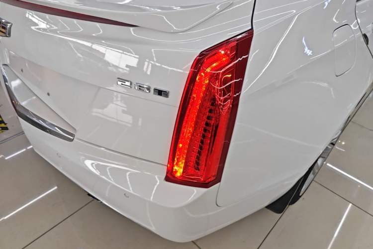 Used Cadillac ATS-L 2017 28T Tech Edition Right Rear Taillight