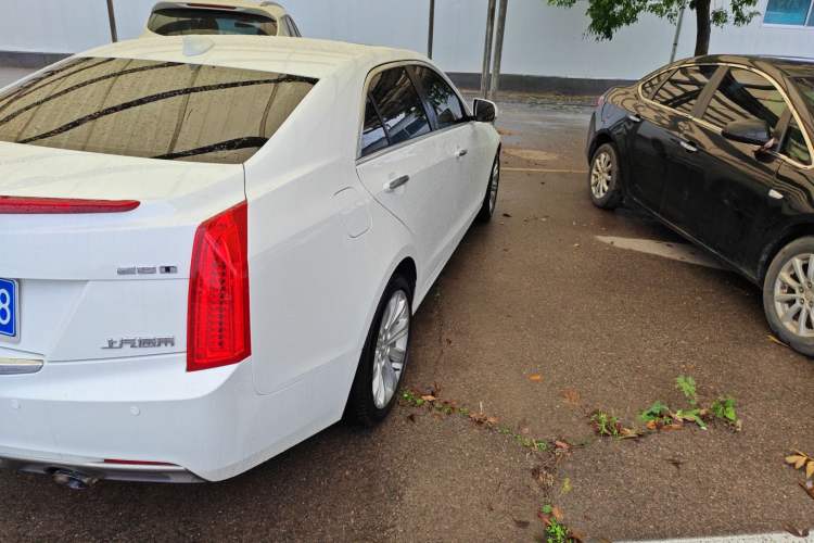Used Cadillac ATS-L 2017 28T Tech Edition Right Rear Taillight