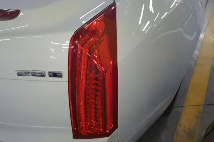 Used Cadillac ATS-L 2017 28T Tech Edition Right Rear Taillight