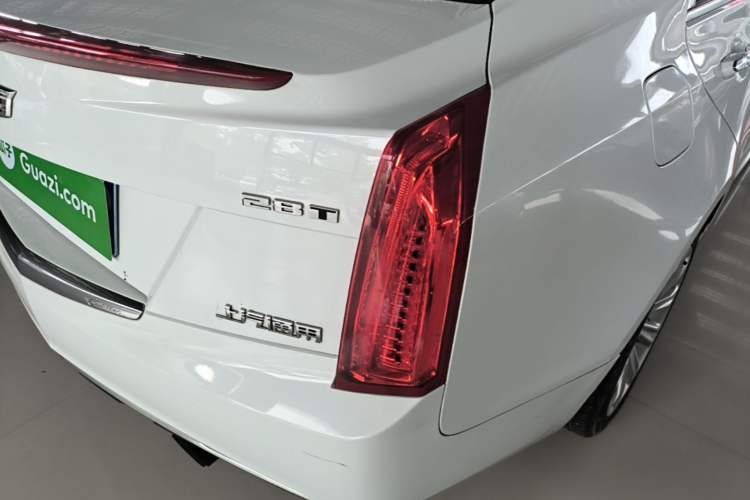 Used Cadillac ATS-L 2017 28T Tech Edition Right Rear Taillight
