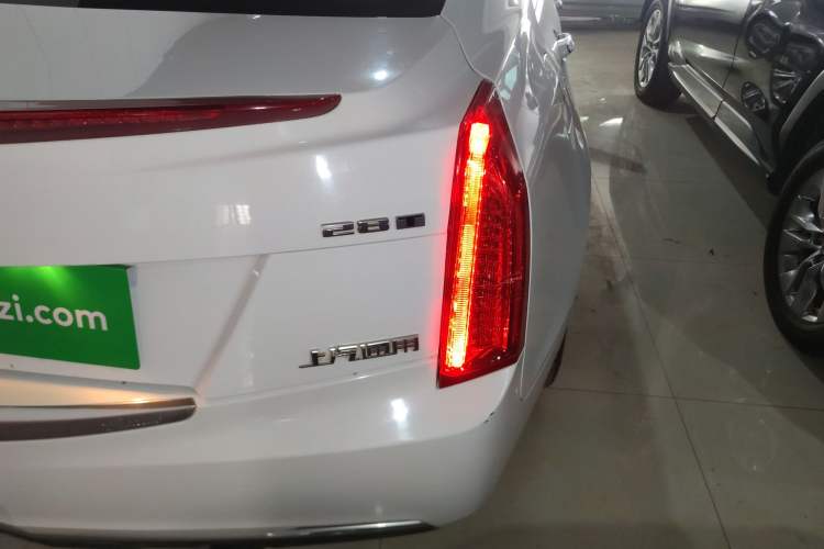 Used Cadillac ATS-L 2017 28T Tech Edition Right Rear Taillight