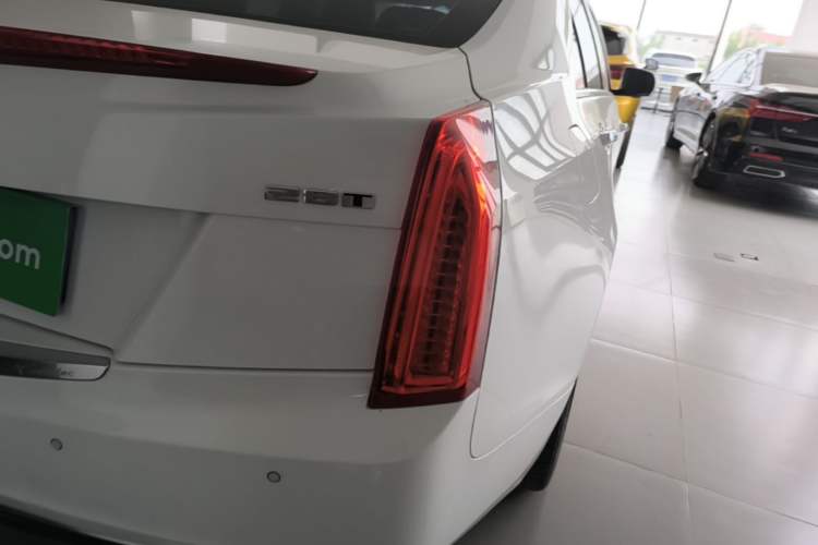 Used Cadillac ATS-L 2017 28T Tech Edition Right Rear Taillight