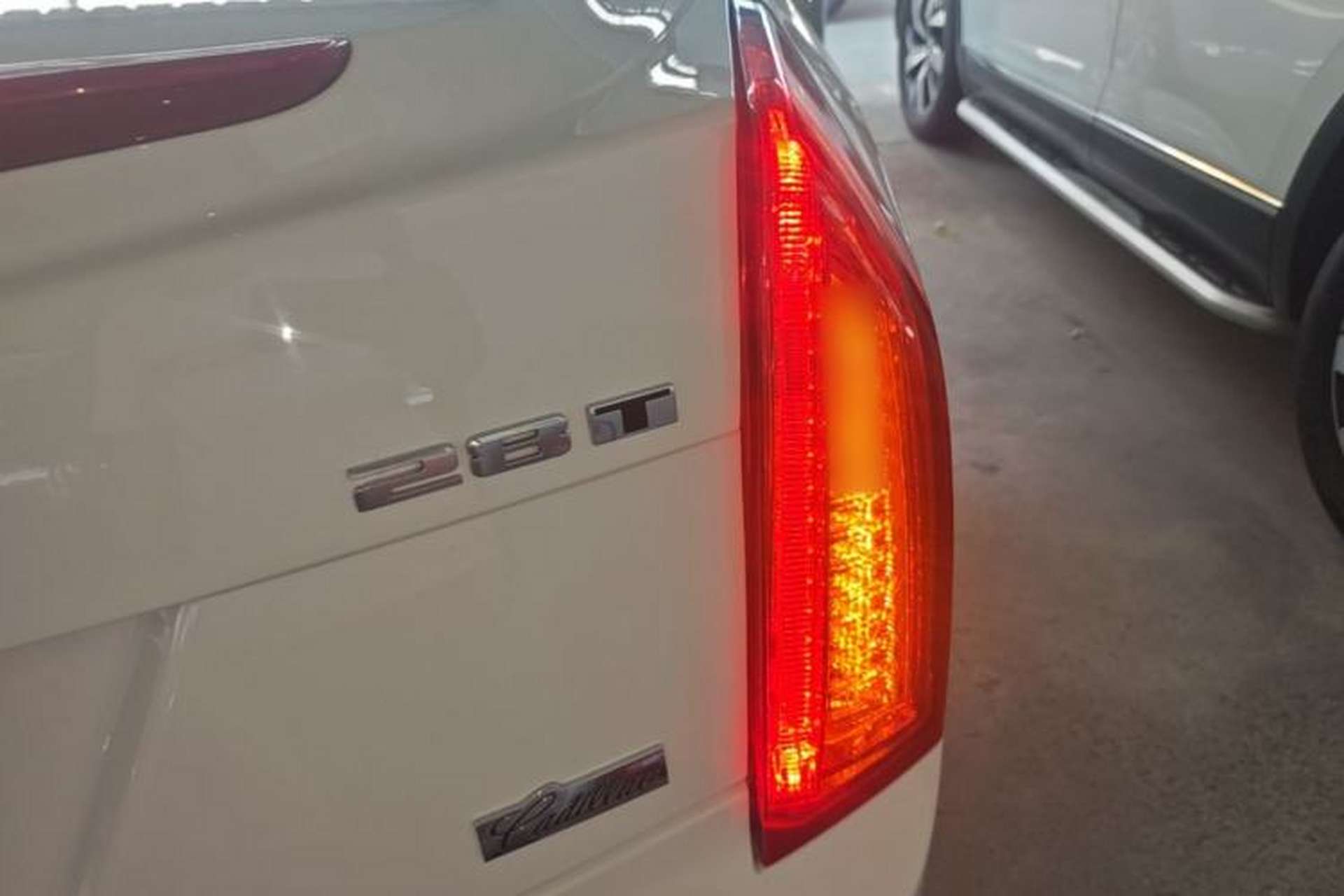 Used Cadillac ATS-L 2017 28T Tech Edition Right Rear Taillight