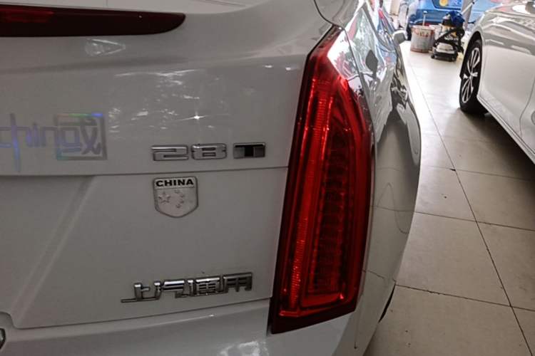 Used Cadillac ATS-L 2017 28T Fashion Edition Right Rear Taillight