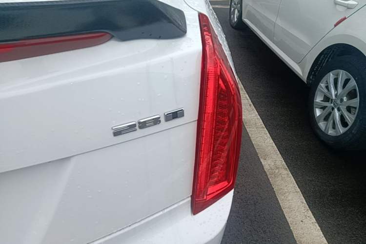 Used Cadillac ATS-L 2017 28T Tech Edition Right Rear Taillight