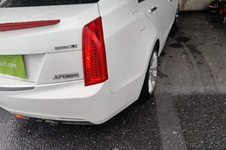 Used Cadillac ATS-L 2017 28T Tech Edition Right Rear Taillight