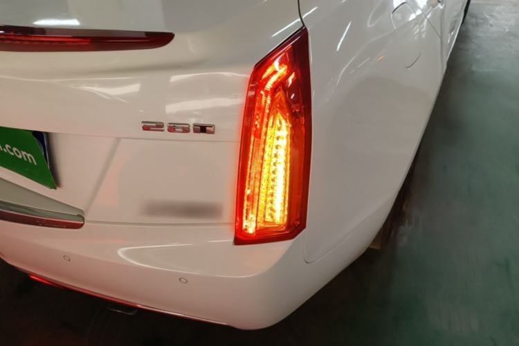 Used Cadillac ATS-L 2017 28T Fashion Edition Right Rear Taillight