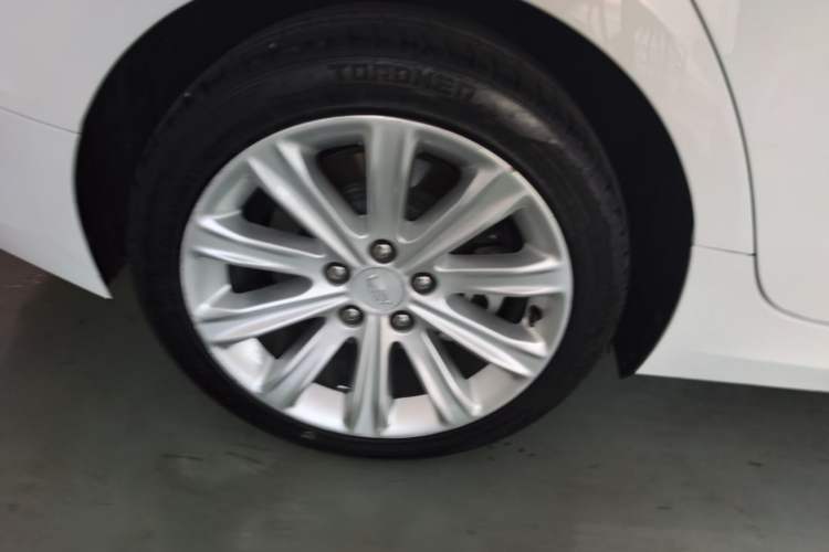 Used Cadillac ATS-L 2017 28T Fashion Edition Right Rear Wheel Hub
