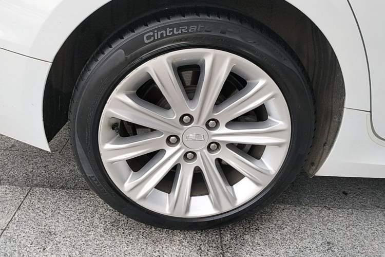 Used Cadillac ATS-L 2017 28T Tech Edition Right Rear Wheel Hub
