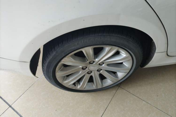 Used Cadillac ATS-L 2017 28T Tech Edition Right Rear Wheel Hub