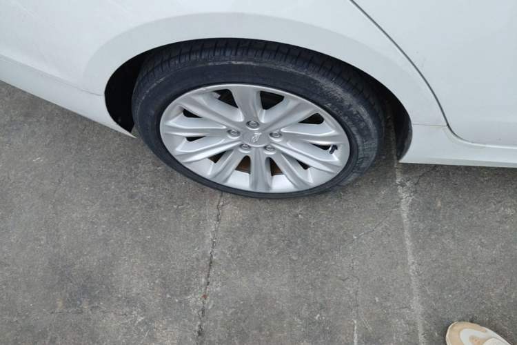 Used Cadillac ATS-L 2017 28T Tech Edition Right Rear Wheel Hub