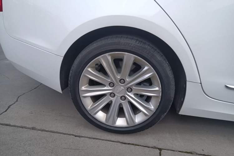 Used Cadillac ATS-L 2017 28T Fashion Edition Right Rear Wheel Hub