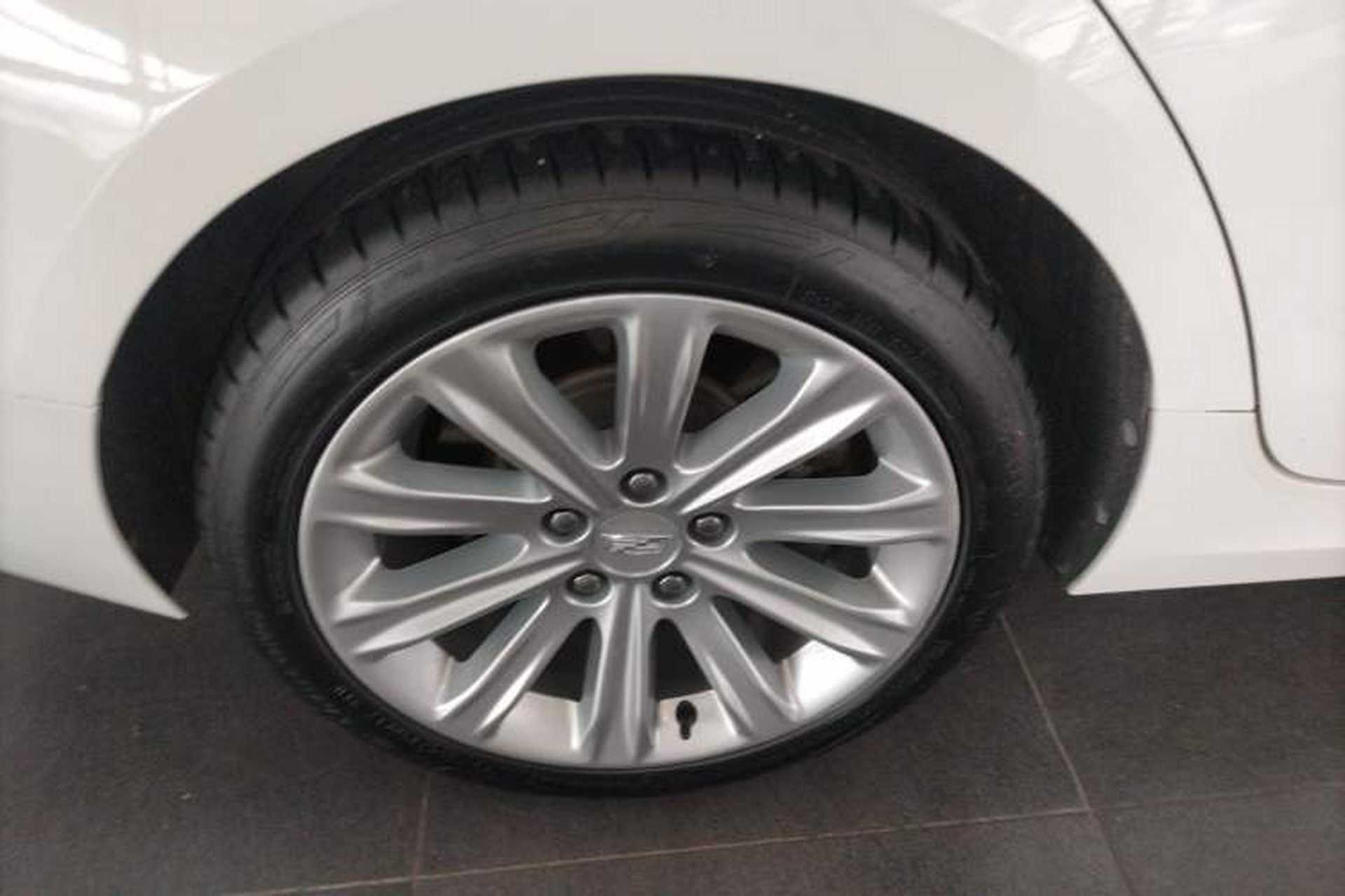 Used Cadillac ATS-L 2017 28T Tech Edition Right Rear Wheel Hub