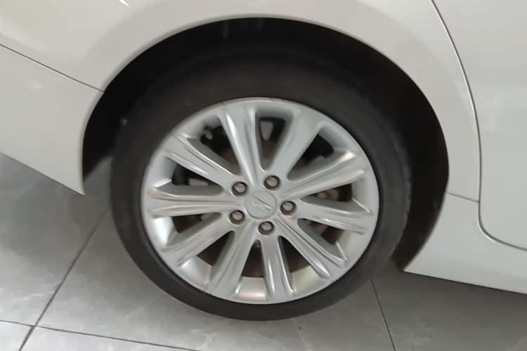 Used Cadillac ATS-L 2017 28T Tech Edition Right Rear Wheel Hub