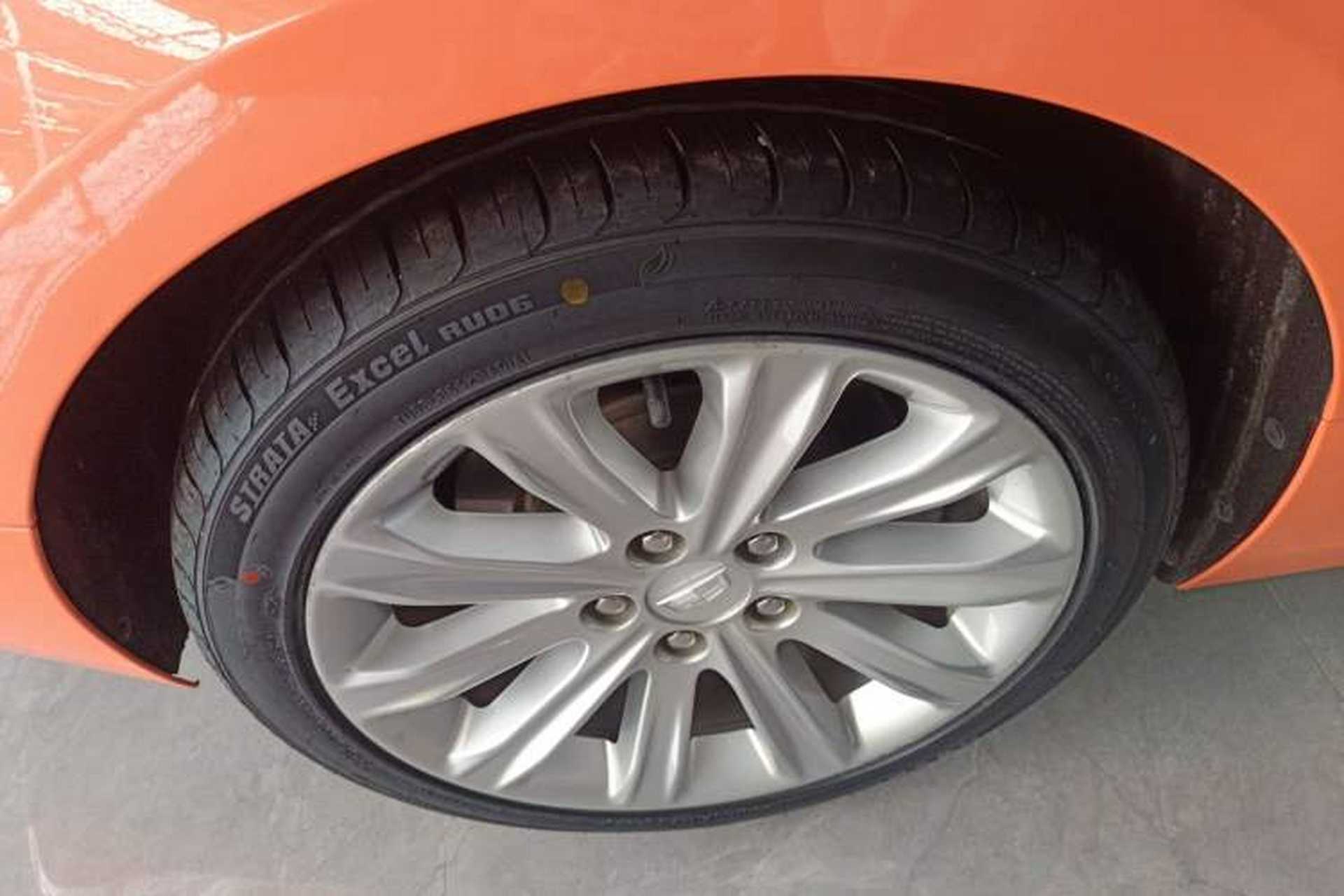 Used Cadillac ATS-L 2017 28T Tech Edition Right Rear Wheel Hub