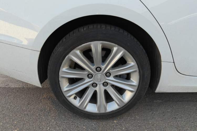Used Cadillac ATS-L 2017 28T Tech Edition Right Rear Wheel Hub