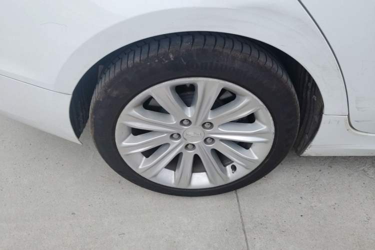 Used Cadillac ATS-L 2017 28T Fashion Edition Right Rear Wheel Hub