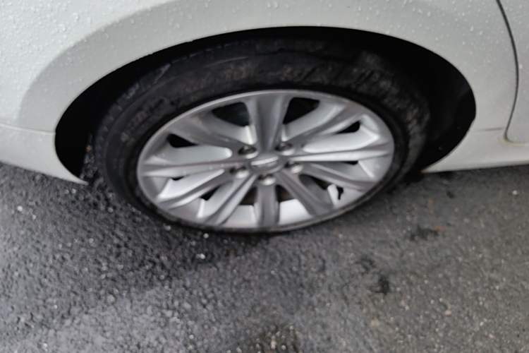 Used Cadillac ATS-L 2017 28T Tech Edition Right Rear Wheel Hub