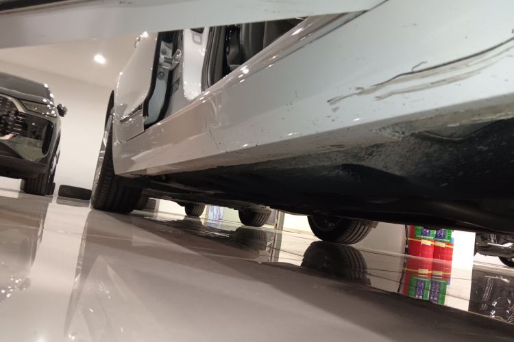 Used Cadillac ATS-L 2017 28T Fashion Edition Right Side Sill