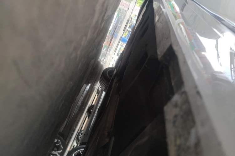 Used Cadillac ATS-L 2017 28T Tech Edition Right Side Sill