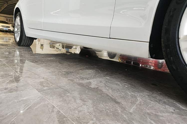 Used Cadillac ATS-L 2017 28T Tech Edition Right Side Sill