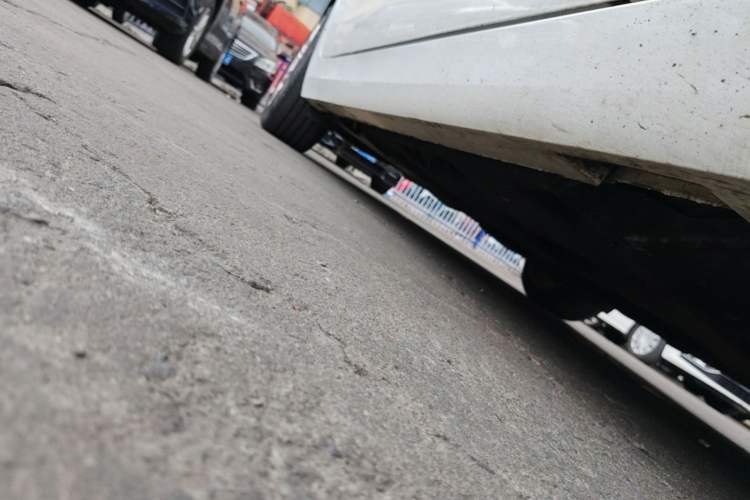 Used Cadillac ATS-L 2017 28T Tech Edition Right Side Sill
