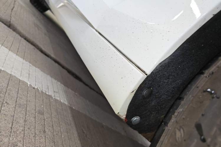 Used Cadillac ATS-L 2017 28T Tech Edition Right Side Sill