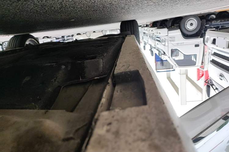 Used Cadillac ATS-L 2017 28T Tech Edition Right Side Sill