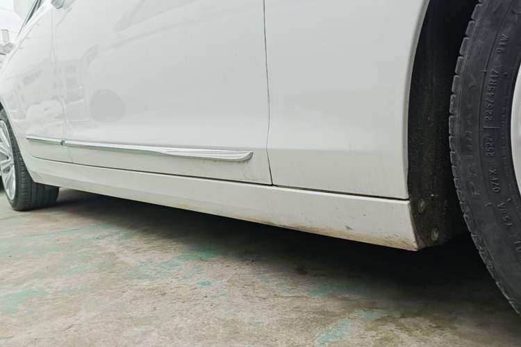 Used Cadillac ATS-L 2017 28T Fashion Edition Right Side Sill