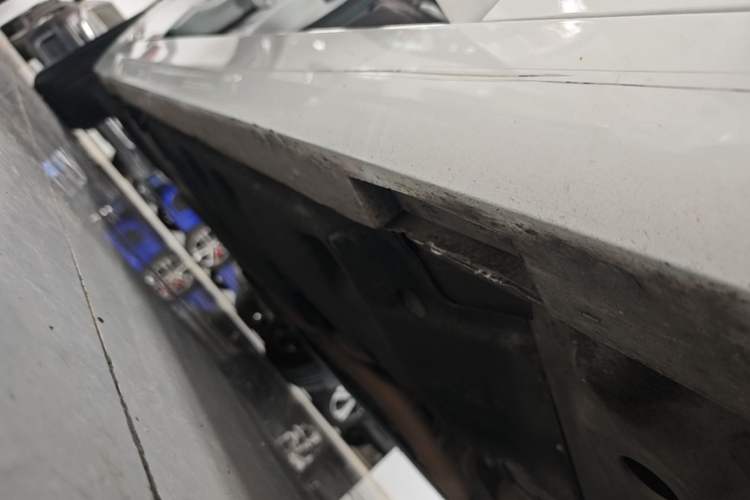 Used Cadillac ATS-L 2017 28T Tech Edition Right Side Sill