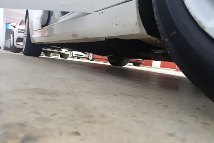Used Cadillac ATS-L 2017 28T Tech Edition Right Side Sill