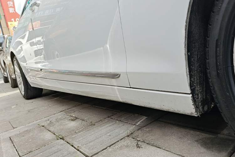 Used Cadillac ATS-L 2017 28T Fashion Edition Right Side Sill