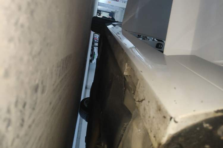 Used Cadillac ATS-L 2017 28T Tech Edition Right Side Sill
