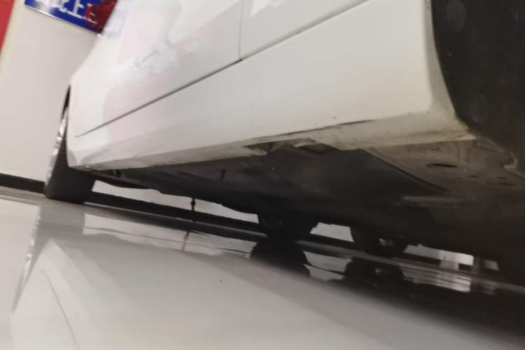 Used Cadillac ATS-L 2017 28T Tech Edition Right Side Sill