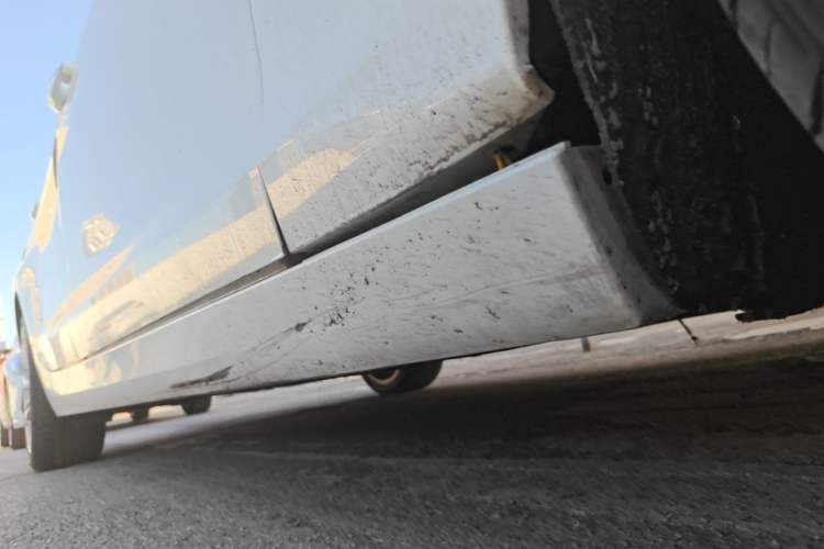 Used Cadillac ATS-L 2017 28T Tech Edition Right Side Sill
