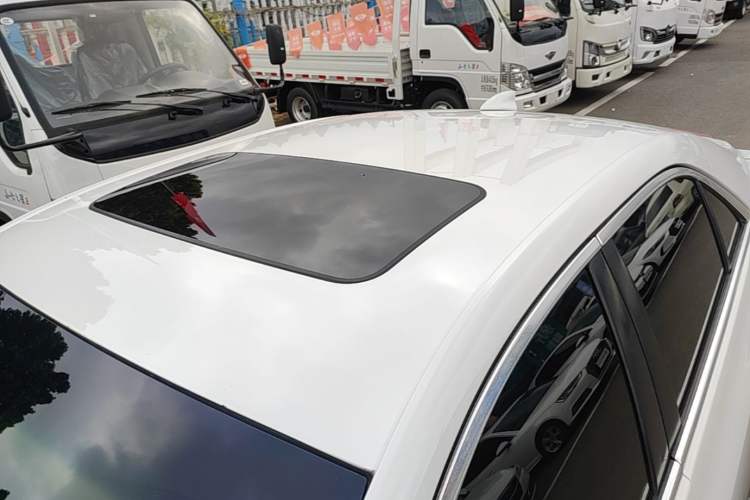 Used Cadillac ATS-L 2017 28T Tech Edition Roof