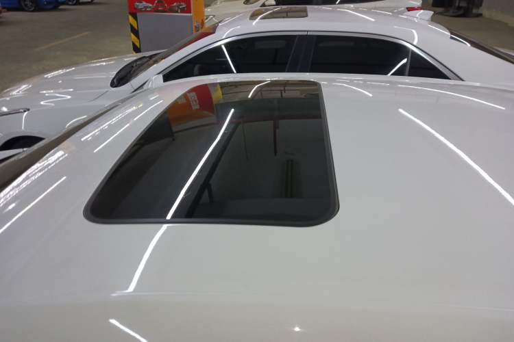 Used Cadillac ATS-L 2017 28T Fashion Edition Roof