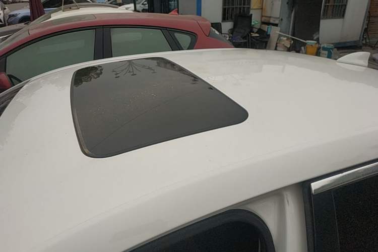 Used Cadillac ATS-L 2017 28T Fashion Edition Roof