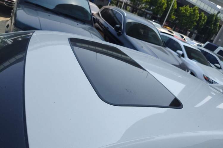 Used Cadillac ATS-L 2017 28T Fashion Edition Roof