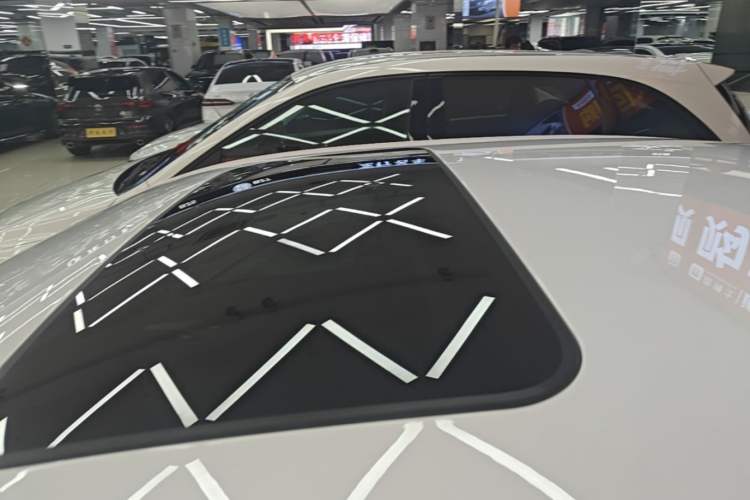 Used Cadillac ATS-L 2017 28T Fashion Edition Roof