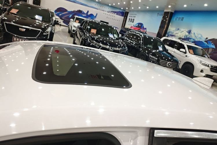 Used Cadillac ATS-L 2017 28T Fashion Edition Roof