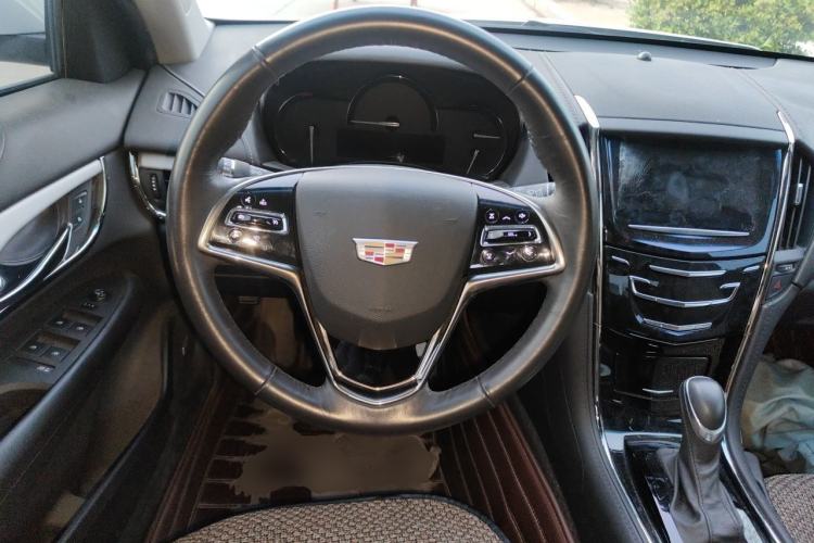 Used Cadillac ATS-L 2017 28T Fashion Edition Steering Wheel